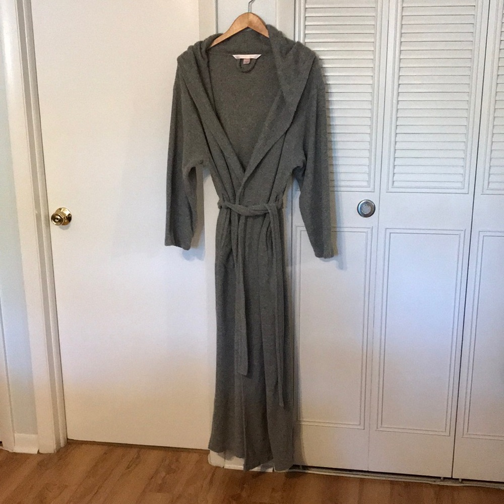 Victoria’s Secret full length hooded fleece robe, size XS/S